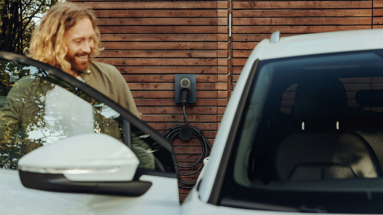 The electric car rally slows down – and more people complain about high prices